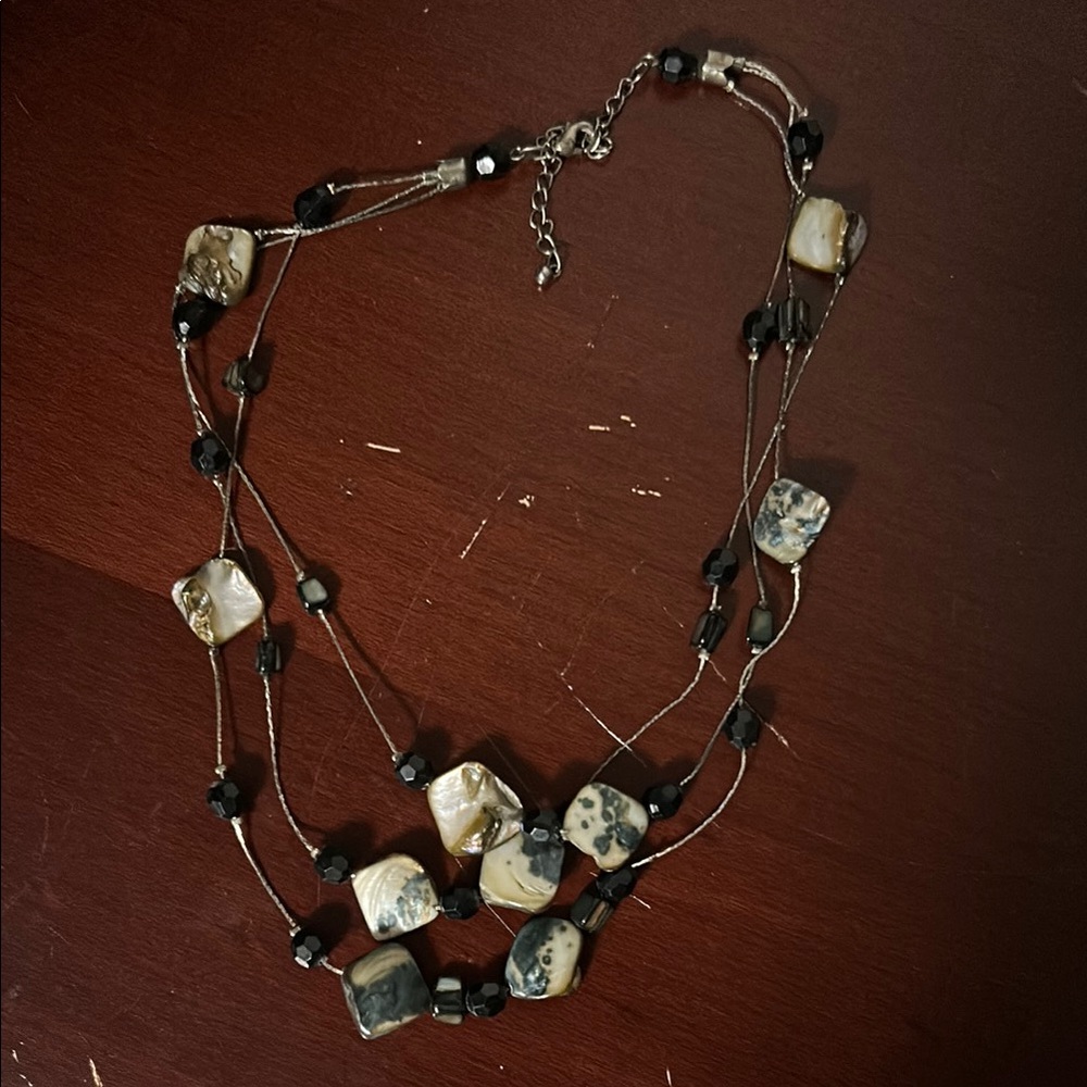3 tier shell and black bead silver necklace